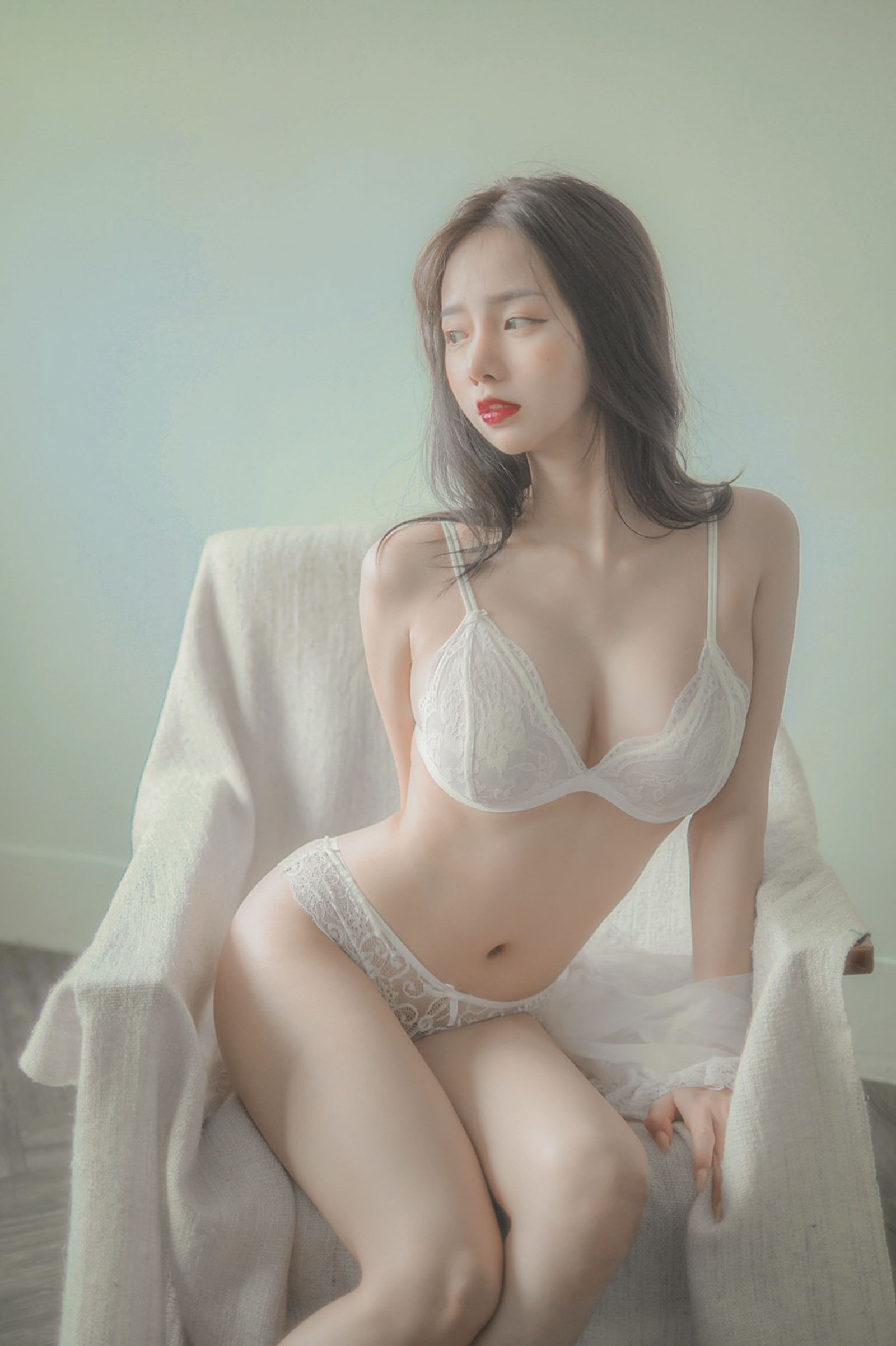 PDL潘多拉  2020.07.07 精品 NO.241 肤若凝脂